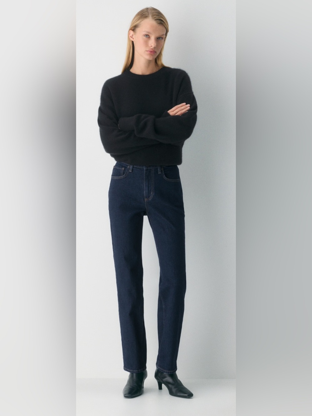 ARITZIA Denim Forum Uma Jeans